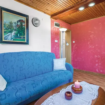 2 Bedroom Awesome In