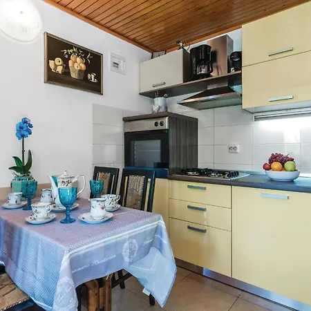 Holiday home 2 Bedroom Awesome Home In Opatija