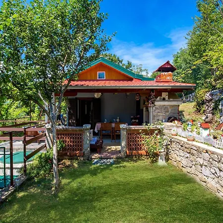 2 Bedroom Awesome Home In Opatija Holiday home Opatija