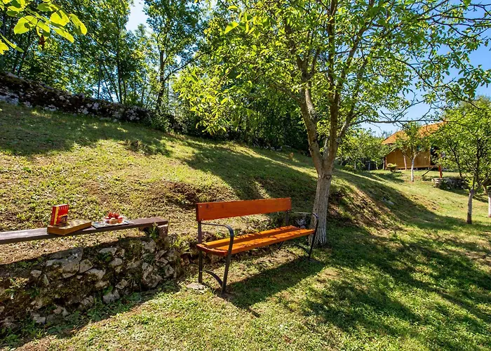 Dom wakacyjny 2 Bedroom Awesome In Opatija