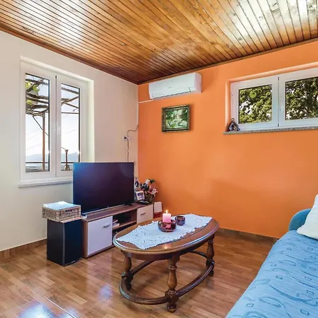 Casa vacanze 2 Bedroom Awesome In Opatija *