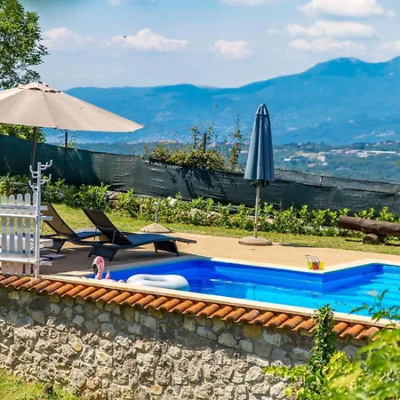 2 Bedroom Awesome In Opatija