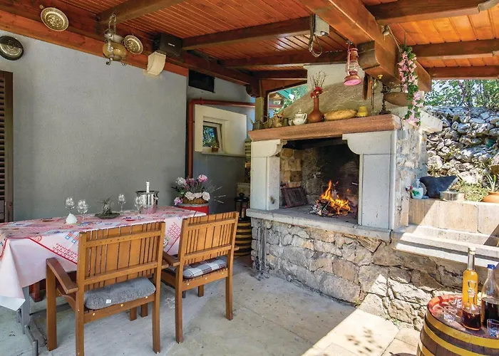 Holiday home 2 Bedroom Awesome Home In Opatija *