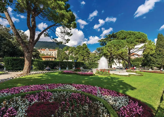 2 Bedroom Awesome Home In Opatija Holiday home