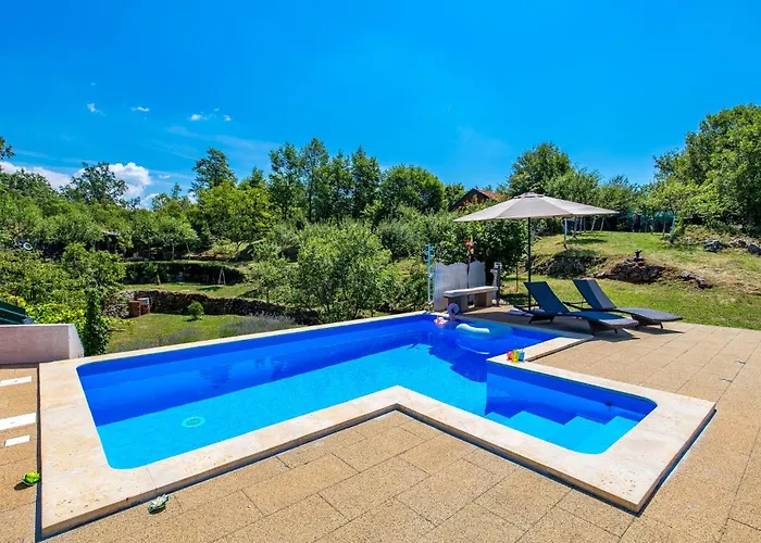 2 Bedroom Awesome Home In Opatija Holiday home Opatija