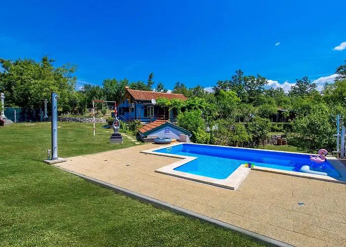 2 Bedroom Awesome Home In Opatija Opatija